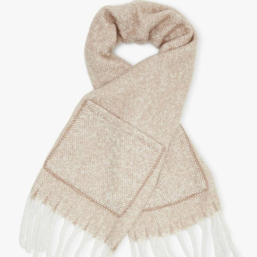 NWT Steve Madden Large Tan Cream Fringed Large Blanket Scarf with Pockets OS